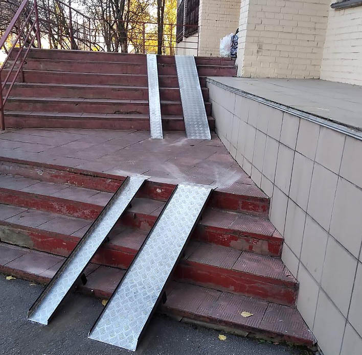 Пандус алюминиевый  стационарный